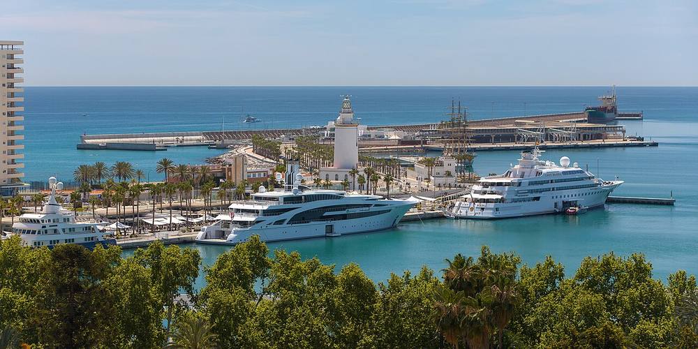 Waterfront view of Málaga