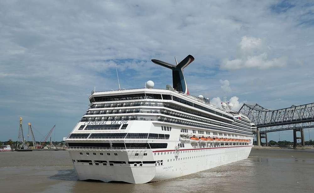 A cruise ship on the Mississippi River at New Orleans