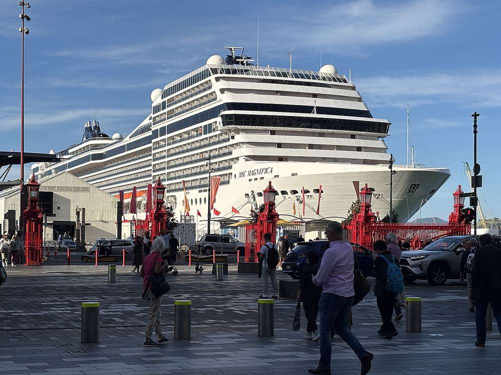 MSC Magnifica docked in Auckland