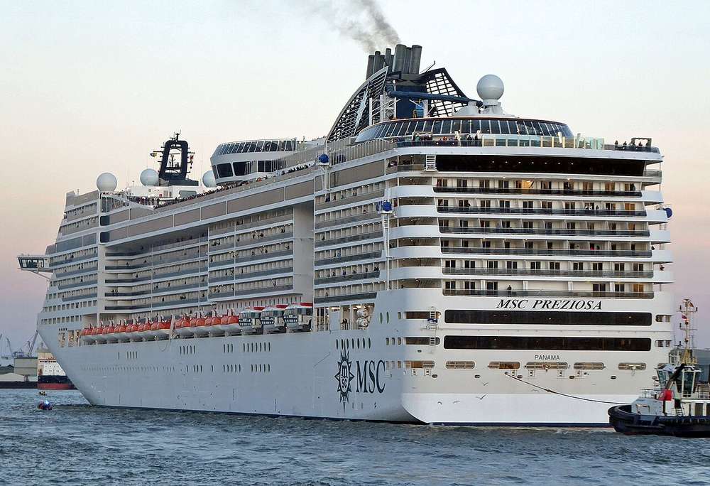 MSC Preziosa in Hamburg